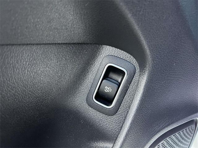 used 2020 Mercedes-Benz CLA 250 car, priced at $20,098