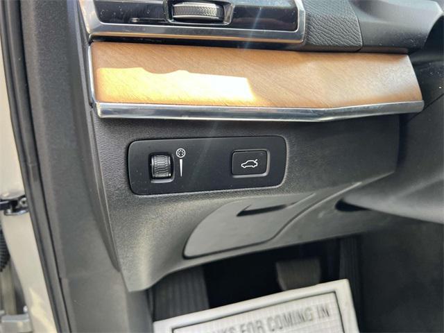 2018 Tan Volvo XC90