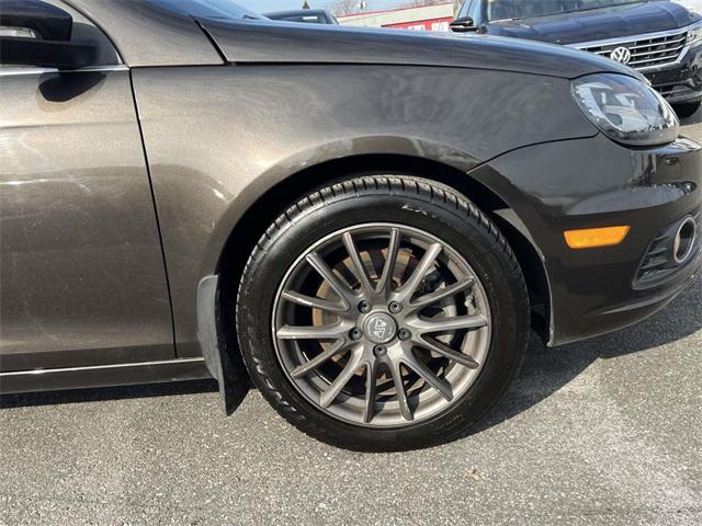 used 2013 Volkswagen Eos car, priced at $12,445