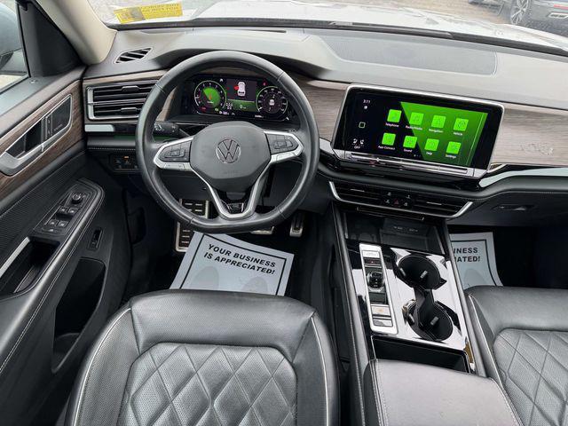 used 2024 Volkswagen Atlas car, priced at $39,555