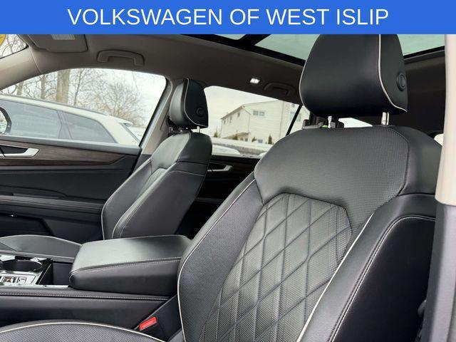 used 2024 Volkswagen Atlas car, priced at $38,387