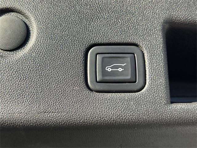 used 2020 Chevrolet Equinox car, priced at $14,995