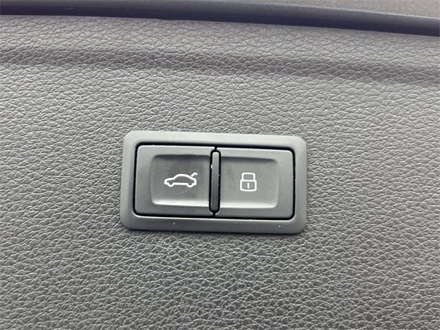 used 2018 Audi Q5 car, priced at $13,880