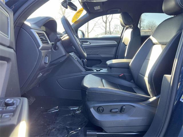 used 2022 Volkswagen Atlas Cross Sport car, priced at $21,997