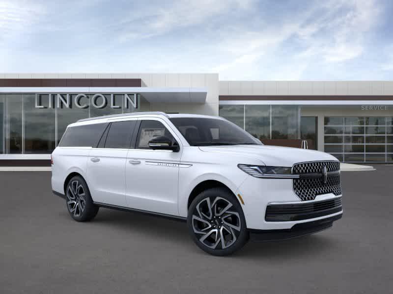 new 2026 Lincoln Navigator car, priced at $102,878