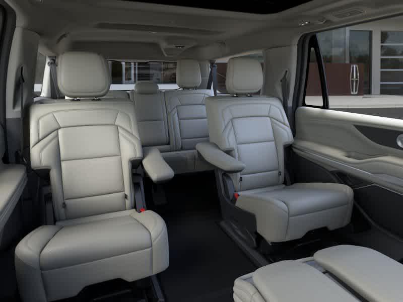 new 2026 Lincoln Navigator car, priced at $101,723