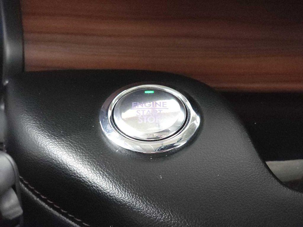 used 2022 Lincoln Aviator car, priced at $32,409