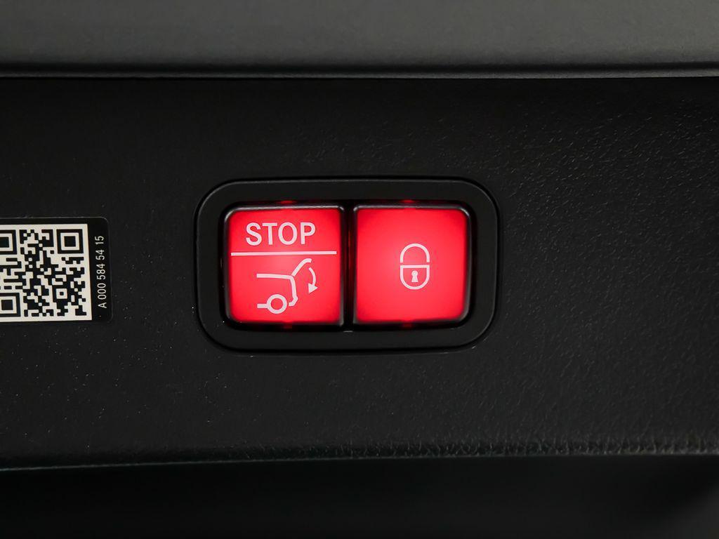 Mercedes-Benz EQS view 14