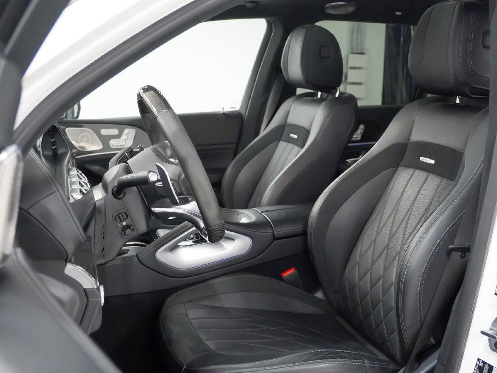 Mercedes-Benz GLS view 5