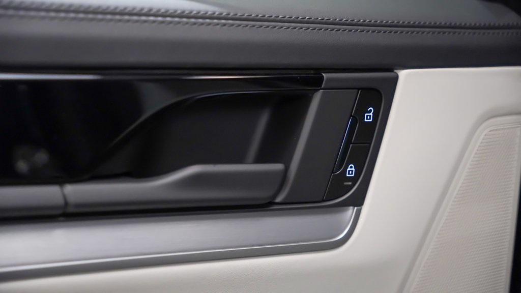 new 2026 Porsche Cayenne car, priced at $118,430