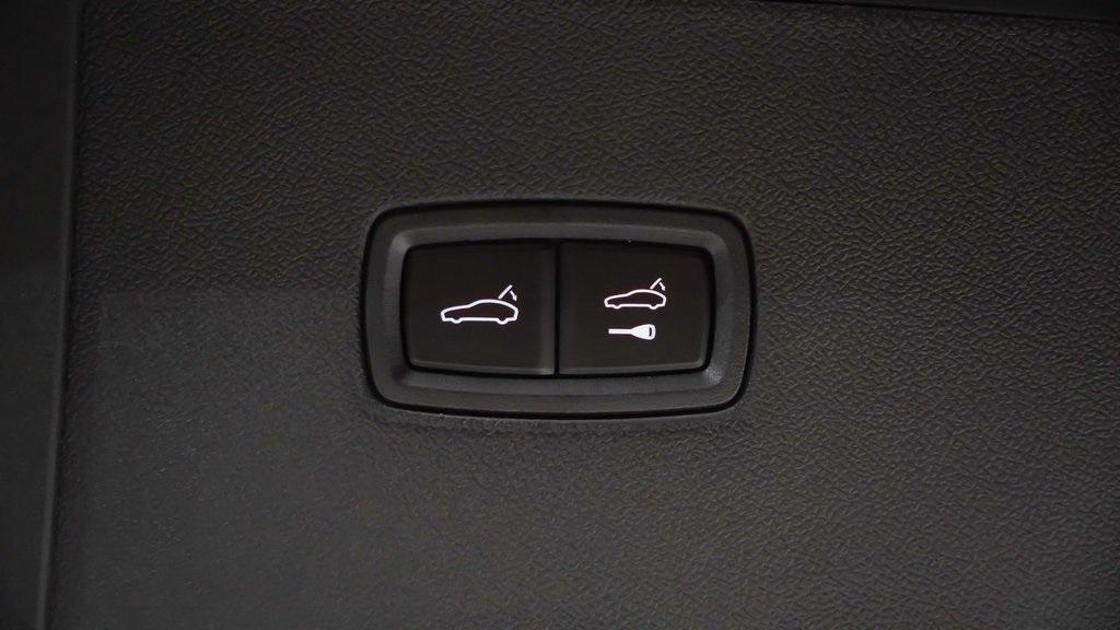 new 2026 Porsche Cayenne car, priced at $118,430