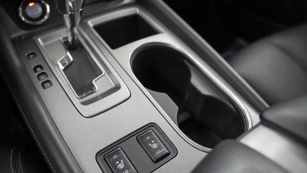 2019 Pearl White Tricoat Nissan Murano