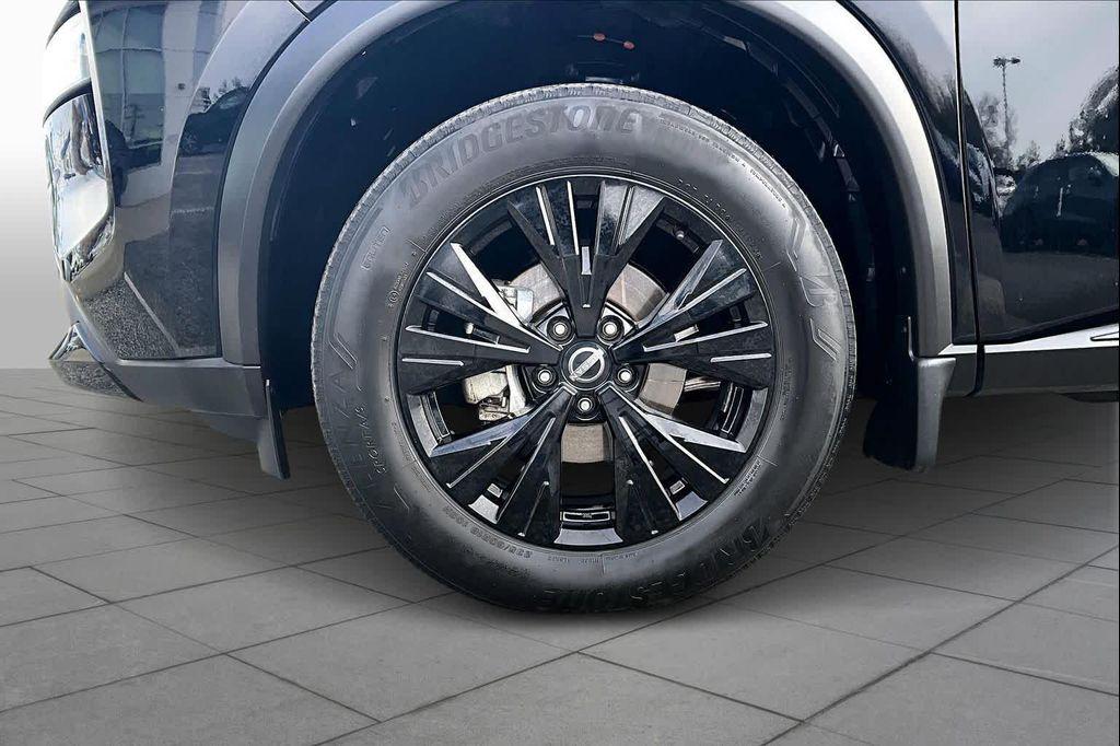 used 2023 Nissan Rogue car, priced at $22,925