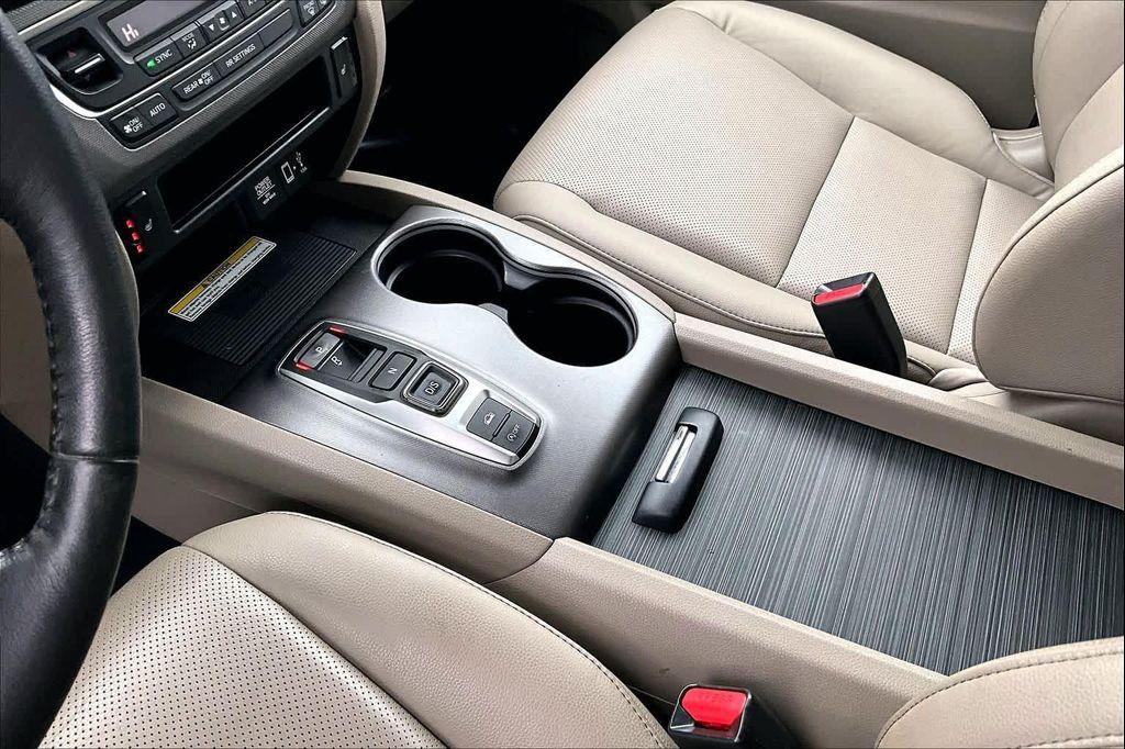 used 2021 Honda Ridgeline car, priced at $27,733