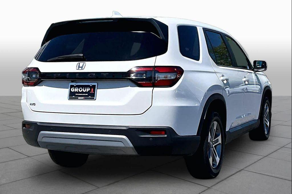 used 2023 Honda Pilot car, priced at $38,296