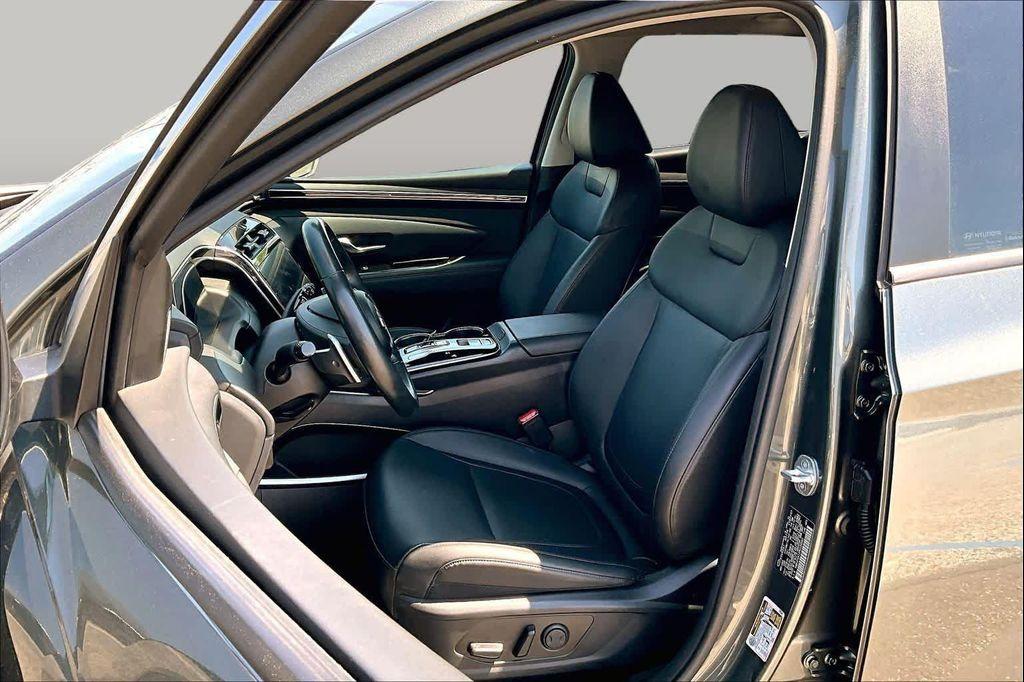 used 2023 Hyundai TUCSON Hybrid car, priced at $25,212