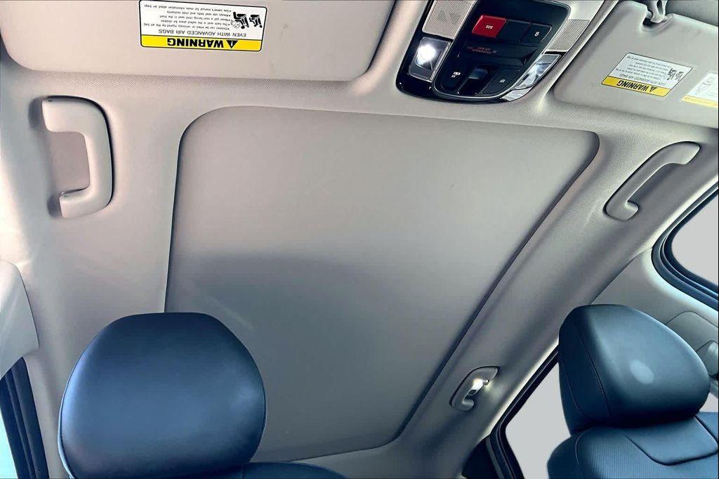 used 2023 Hyundai TUCSON Hybrid car, priced at $25,212