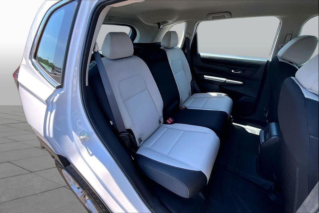 used 2023 Honda CR-V car, priced at $28,006