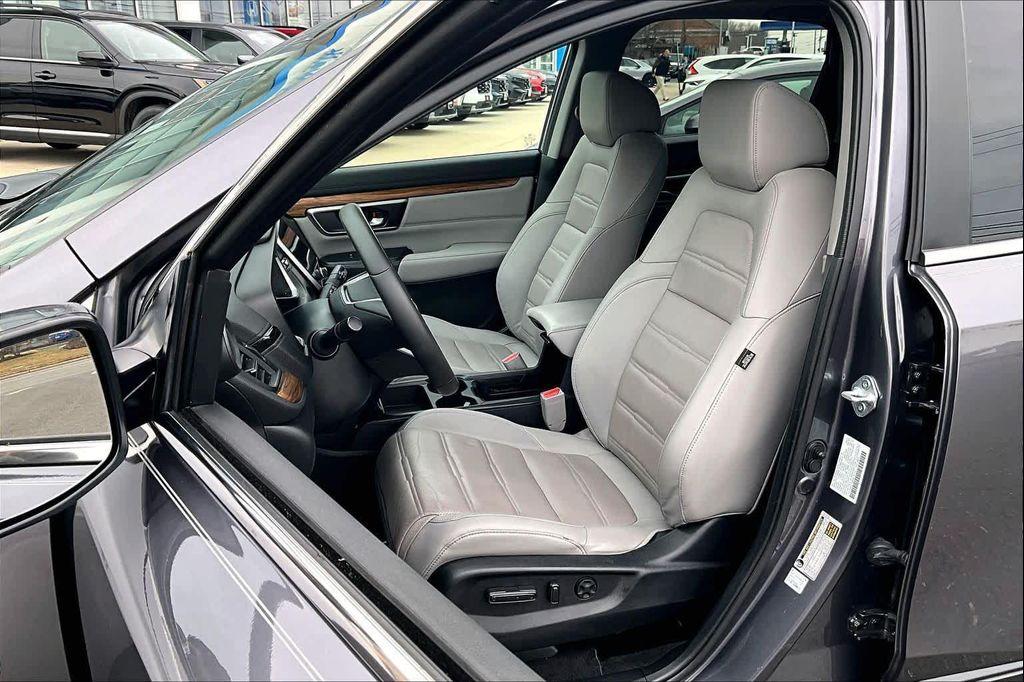 used 2022 Honda CR-V car, priced at $27,319
