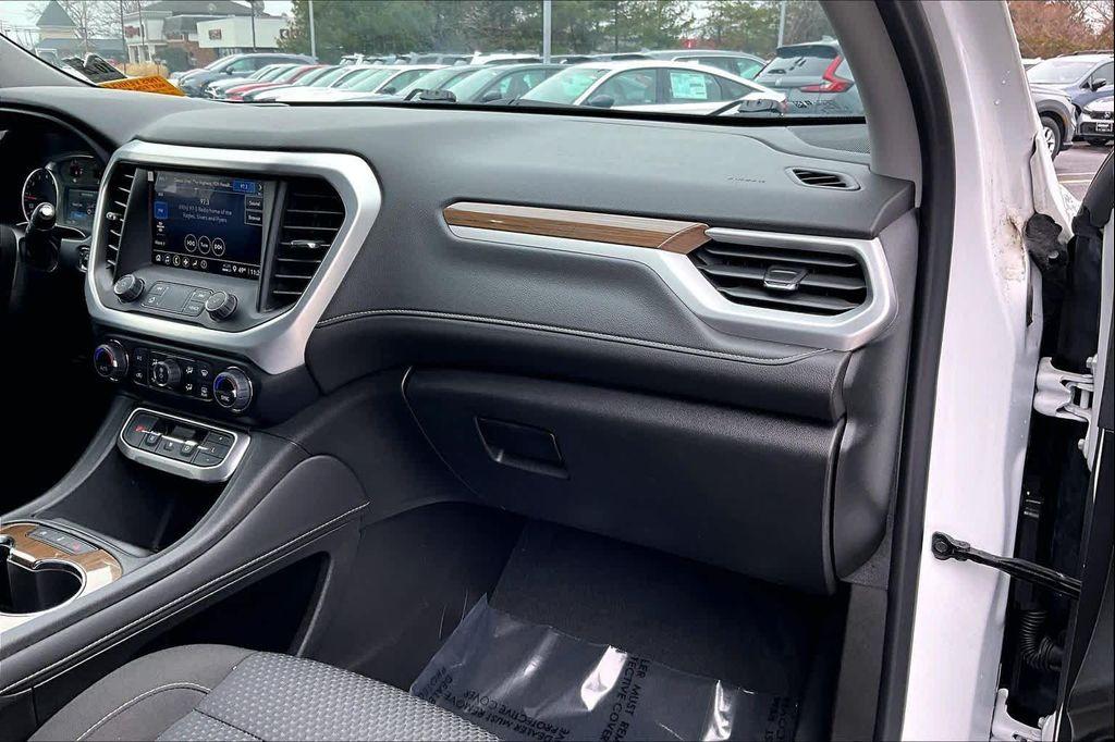 used 2023 GMC Acadia car, priced at $25,160