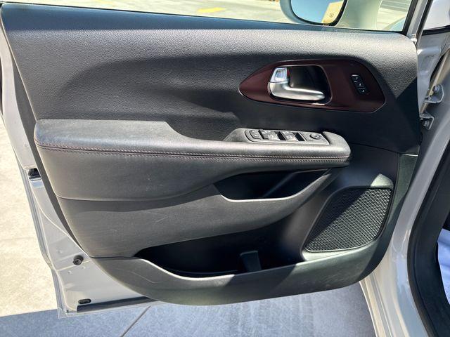used 2020 Chrysler Pacifica car, priced at $21,868
