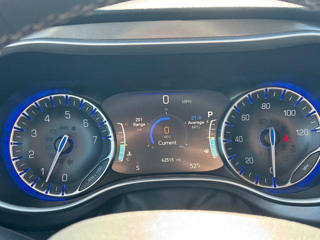 used 2024 Chrysler Pacifica car, priced at $28,995