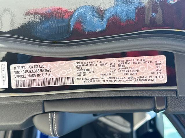 new 2025 Jeep Grand Cherokee L car