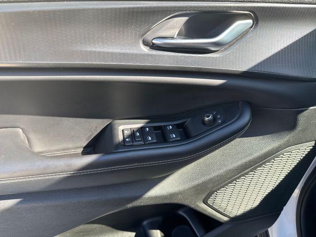 used 2023 Jeep Grand Cherokee car, priced at $26,995