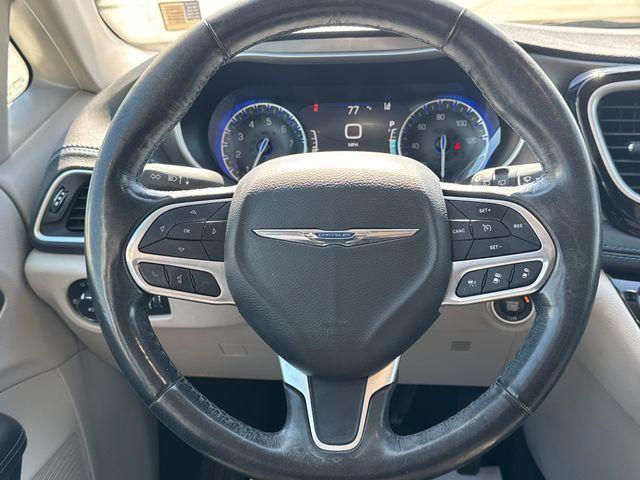 used 2021 Chrysler Pacifica car, priced at $21,968