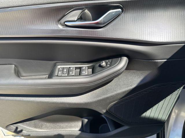 new 2025 Jeep Grand Cherokee car