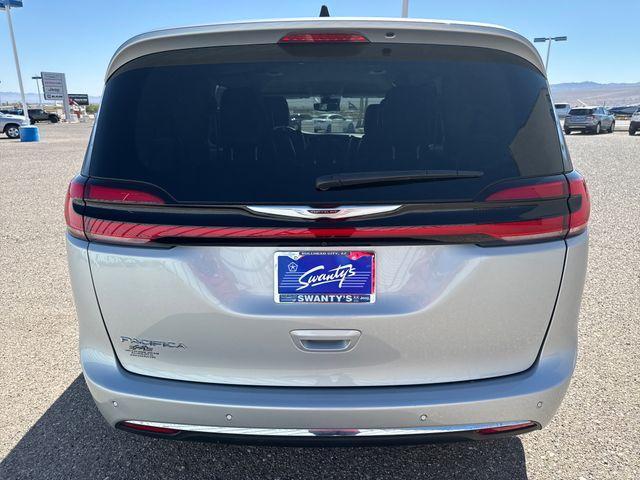 used 2024 Chrysler Pacifica car, priced at $25,968