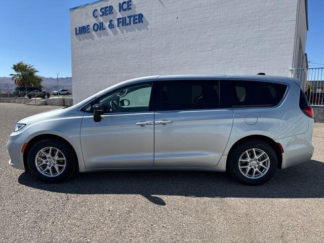 used 2024 Chrysler Pacifica car, priced at $25,968