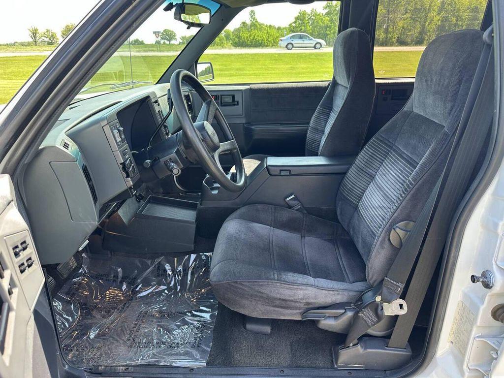 used 1994 GMC Jimmy car, priced at $13,950