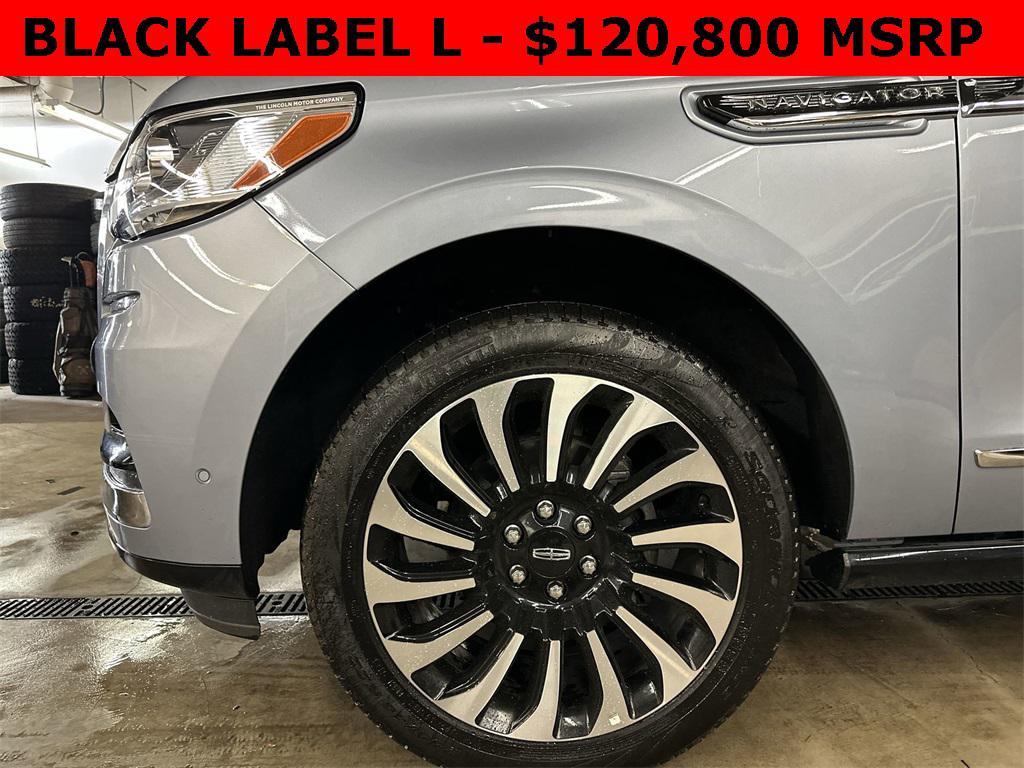 used 2024 Lincoln Navigator car, priced at $75,901