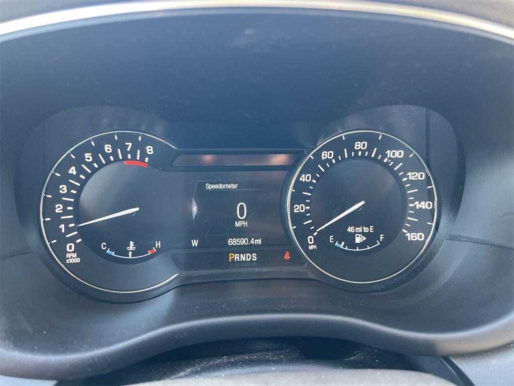 2017 LUXE SILVER METALLIC Lincoln MKC