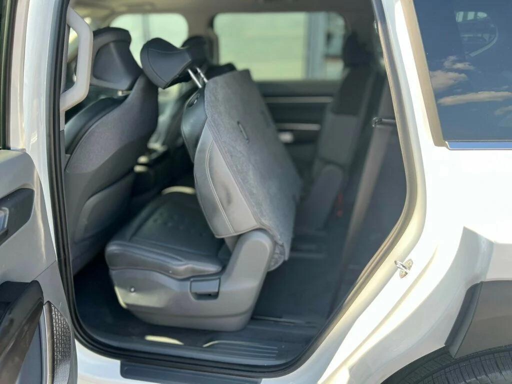 used 2024 Kia EV9 car, priced at $41,980