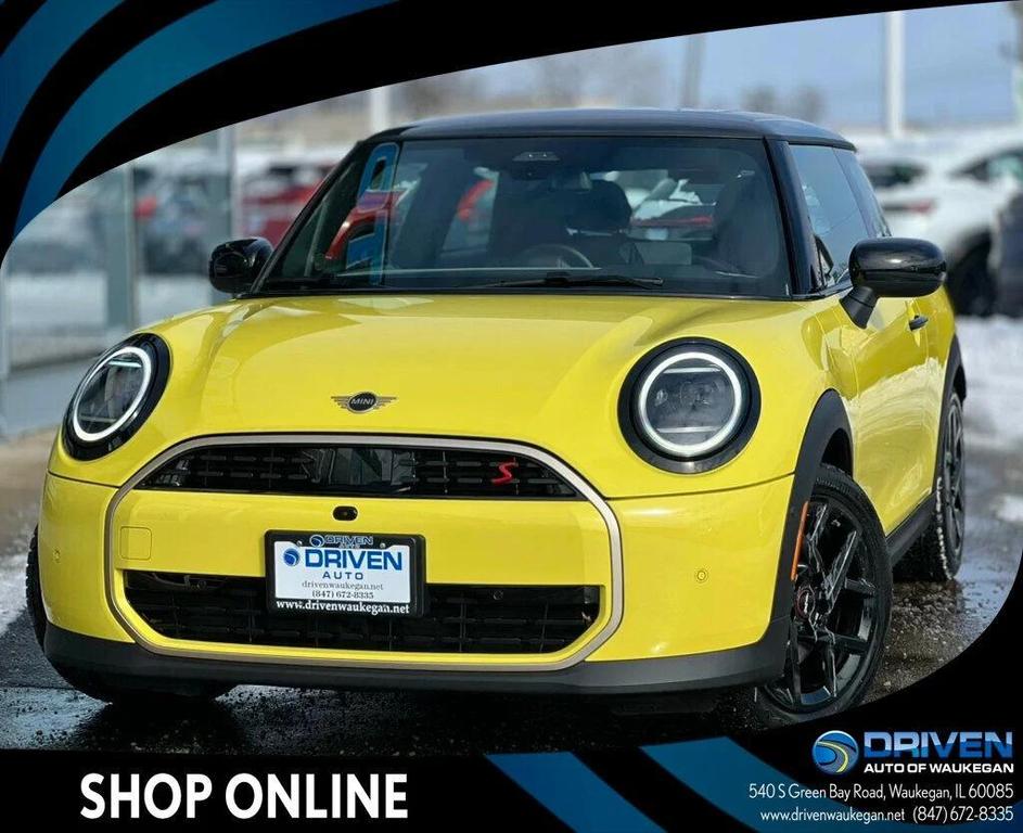 used 2025 MINI Hardtop car, priced at $30,980