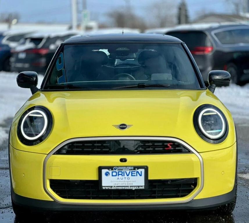 used 2025 MINI Hardtop car, priced at $30,980