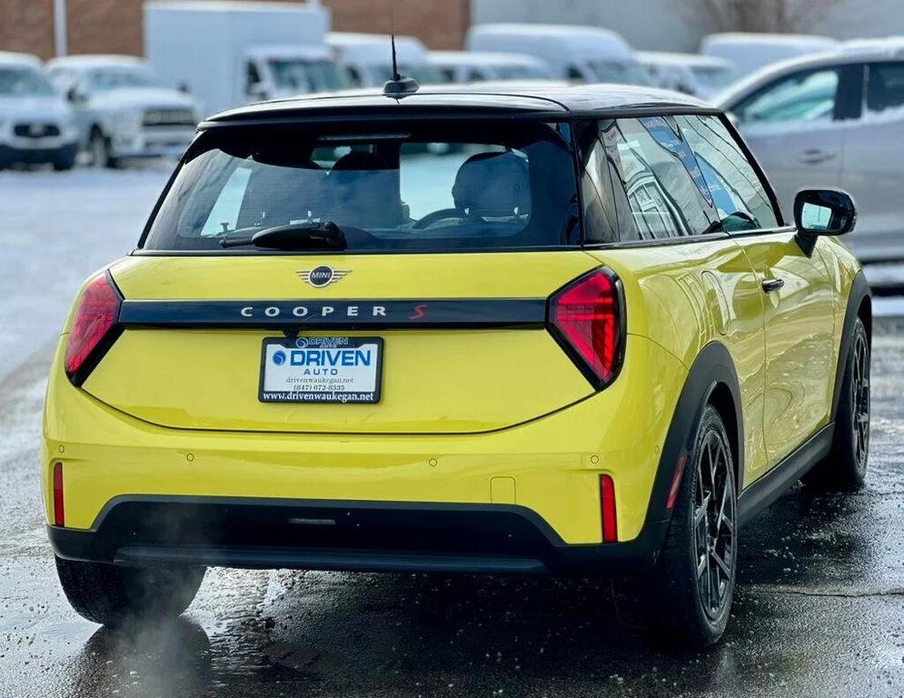 used 2025 MINI Hardtop car, priced at $30,980