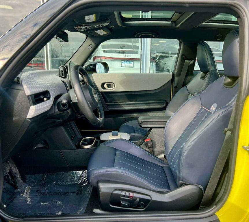 used 2025 MINI Hardtop car, priced at $29,980