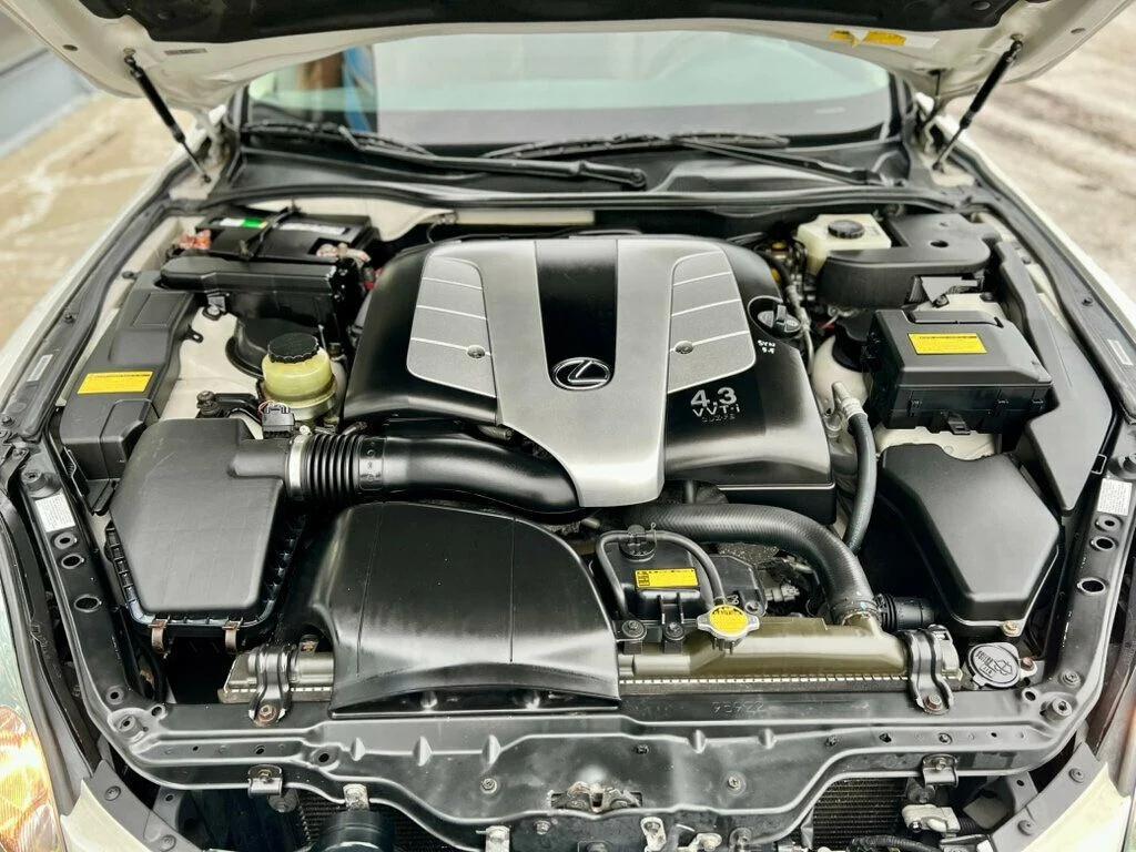 used 2002 Lexus SC 430 car, priced at $17,980