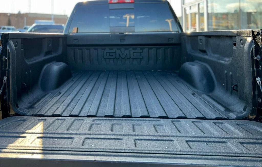 used 2016 GMC Sierra 1500 car, priced at $21,980