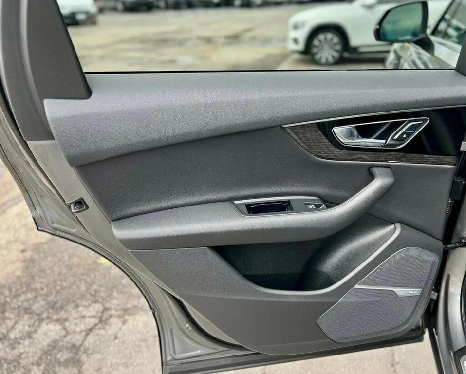 used 2017 Audi Q7 car, priced at $14,980