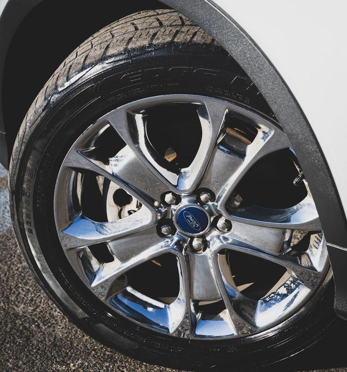 used 2014 Ford Escape car, priced at $10,500