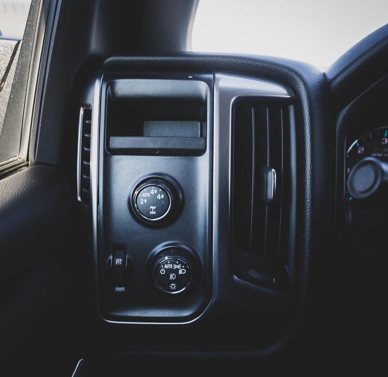 used 2015 Chevrolet Silverado 1500 car, priced at $20,500