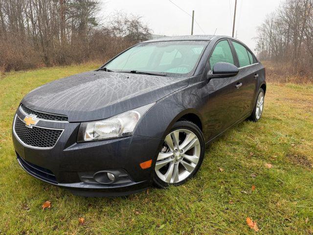 used 2014 Chevrolet Cruze car, priced at $9,500