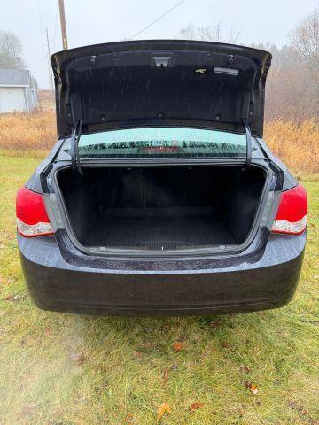 used 2014 Chevrolet Cruze car, priced at $9,500