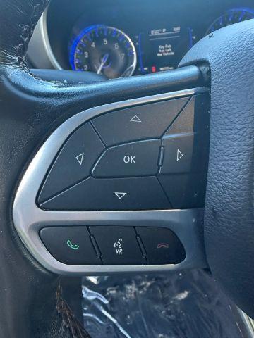 used 2020 Chrysler Pacifica car, priced at $17,995