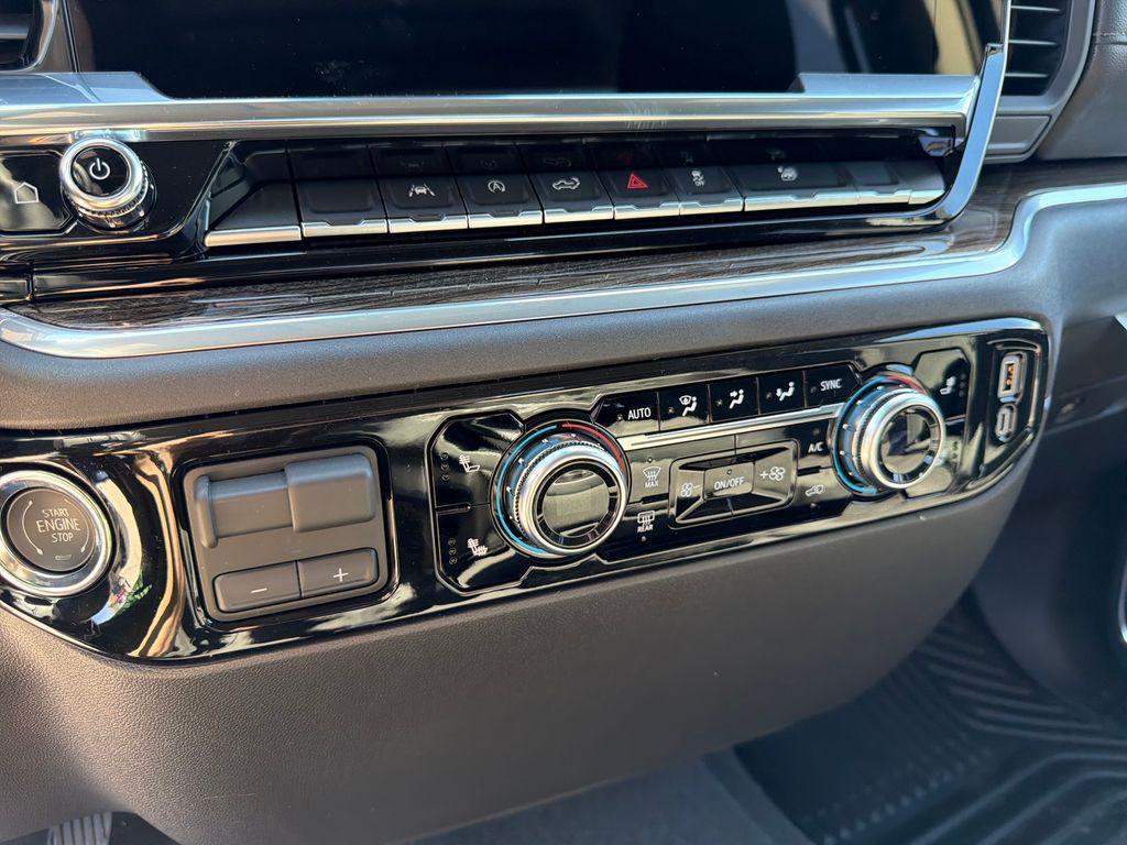 new 2026 GMC Sierra 1500 car, priced at $51,880