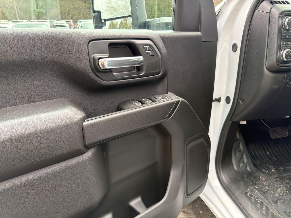 new 2026 GMC Sierra 2500 car, priced at $52,889